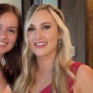 Meet your Posher, Madeline